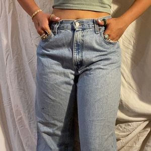 LEVIS-Light Wash High Waisted Denim Jeans